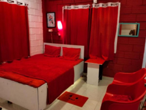 Greenland AC Rooms